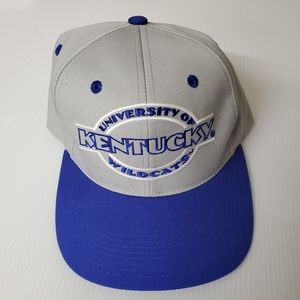 Vintage university of Kentucky wildcats snapback hat